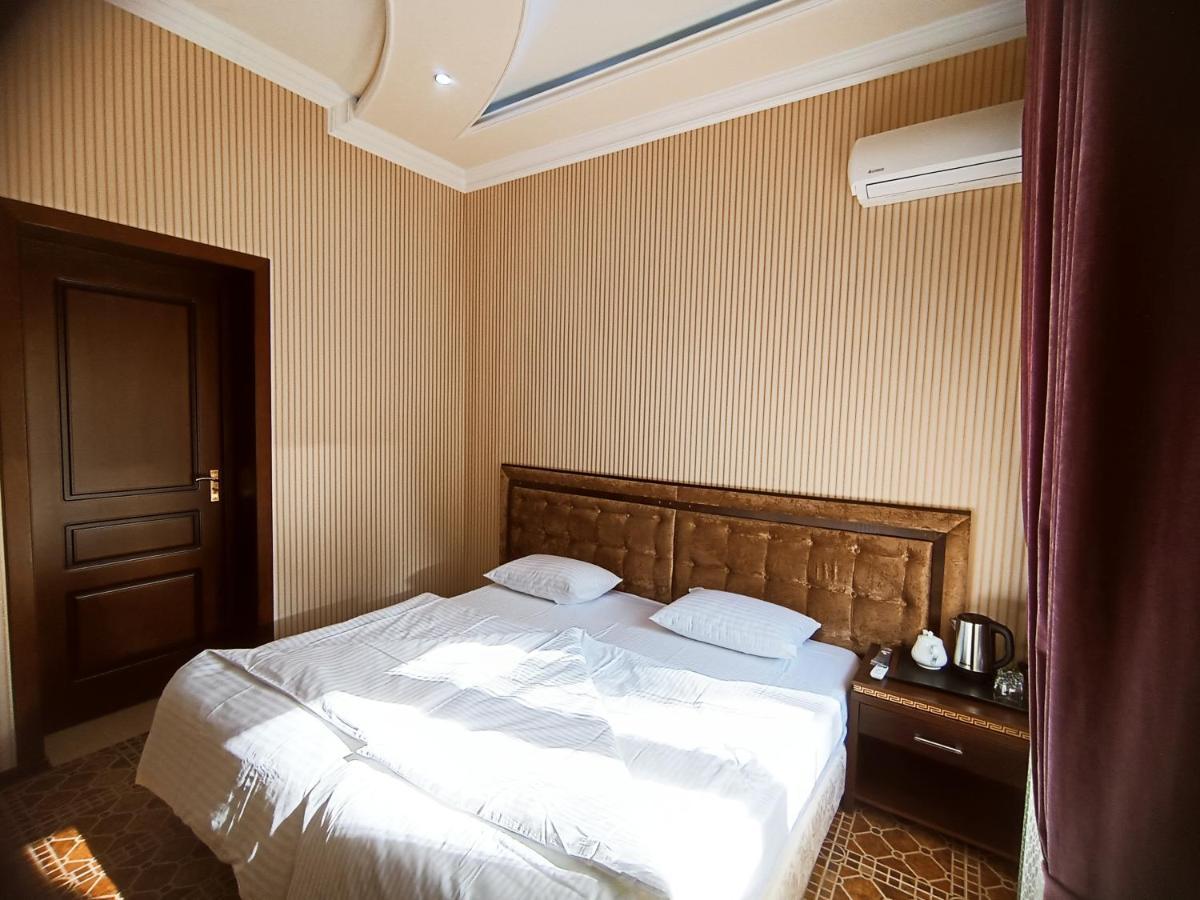 Gold Camel Registan Hotel Samarkand Bagian luar foto