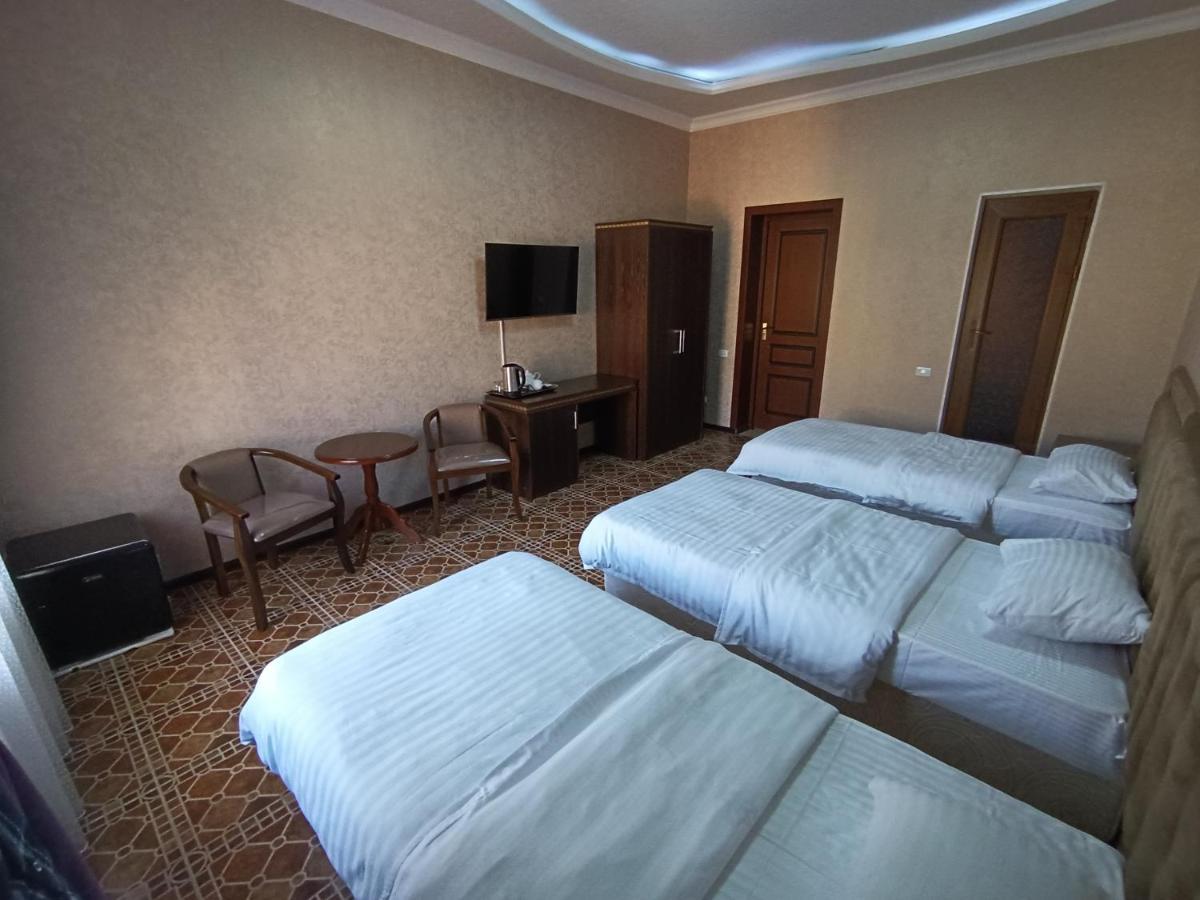 Gold Camel Registan Hotel Samarkand Bagian luar foto