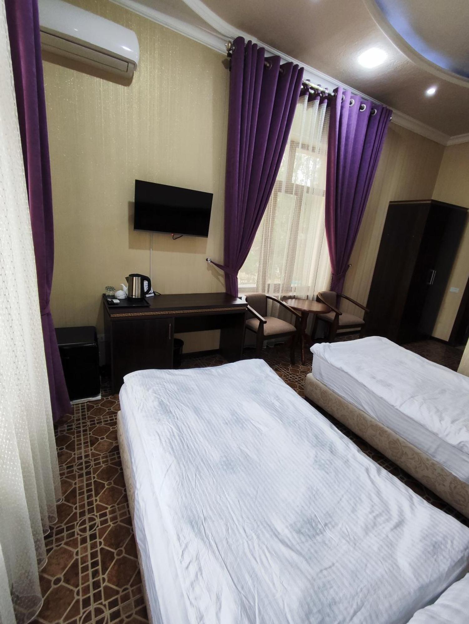 Gold Camel Registan Hotel Samarkand Bagian luar foto