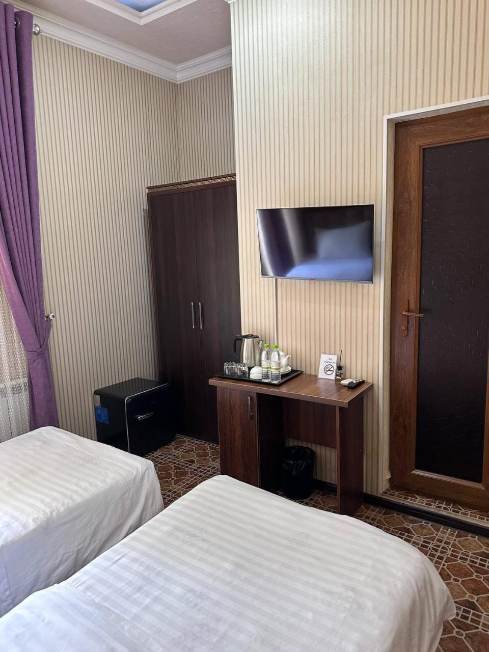 Gold Camel Registan Hotel Samarkand Bagian luar foto