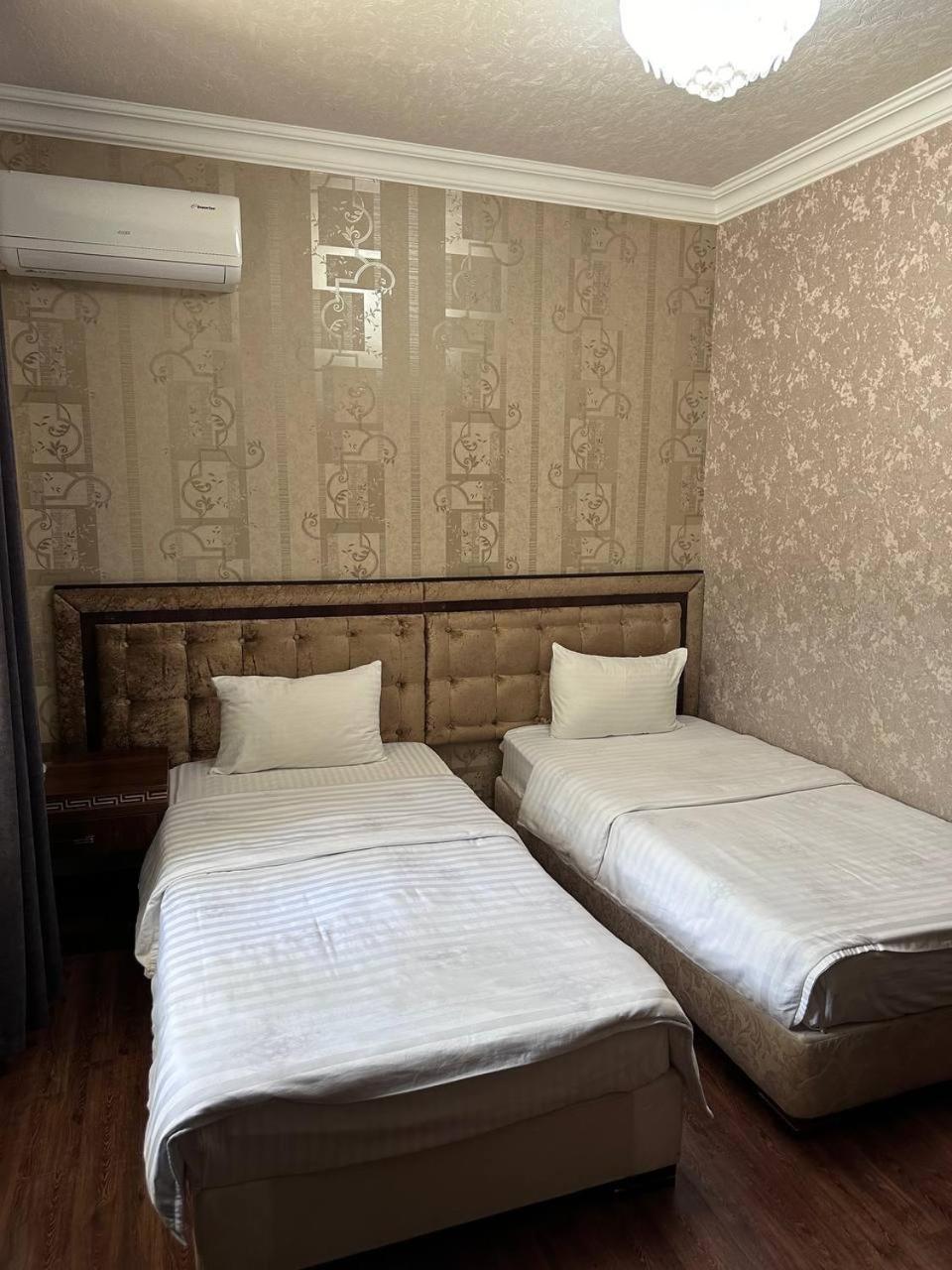 Gold Camel Registan Hotel Samarkand Bagian luar foto
