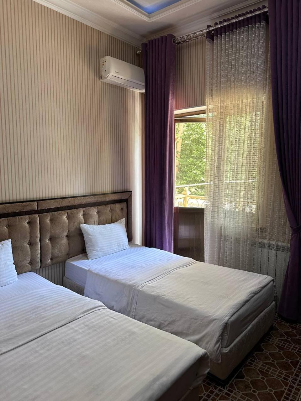 Gold Camel Registan Hotel Samarkand Bagian luar foto